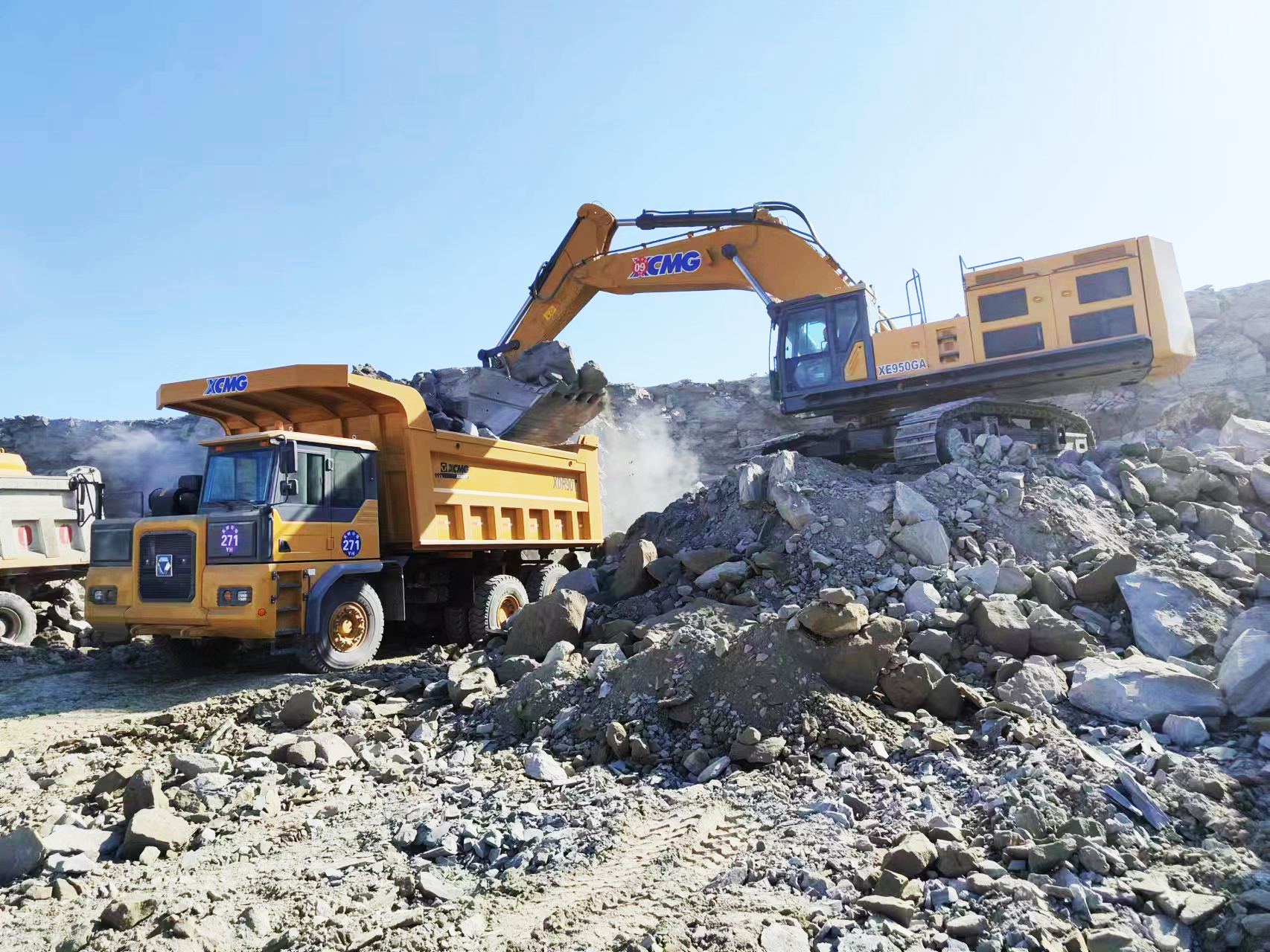 “黃金搭檔”—XE950GA與XDR90完美組合，高效賦能礦山開采