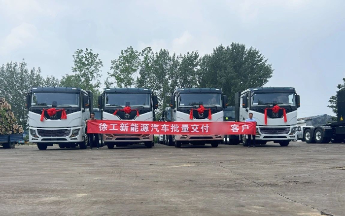 車隊老板的“致富經(jīng)”：“選擇徐工，就是選擇成功！”