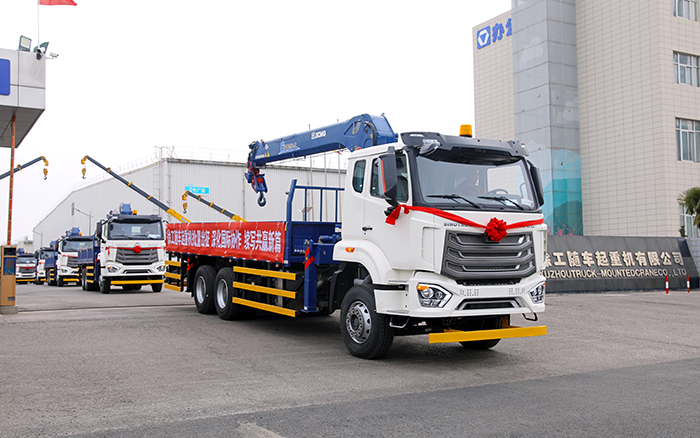 徐工SQS250隨車起重機(jī)批量發(fā)車，助力 “一帶一路” 沿線基建騰飛