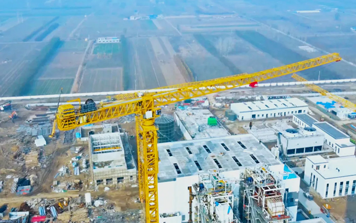 又一超大噸位！ 徐工塔機(jī)助力城市綠色升級(jí)