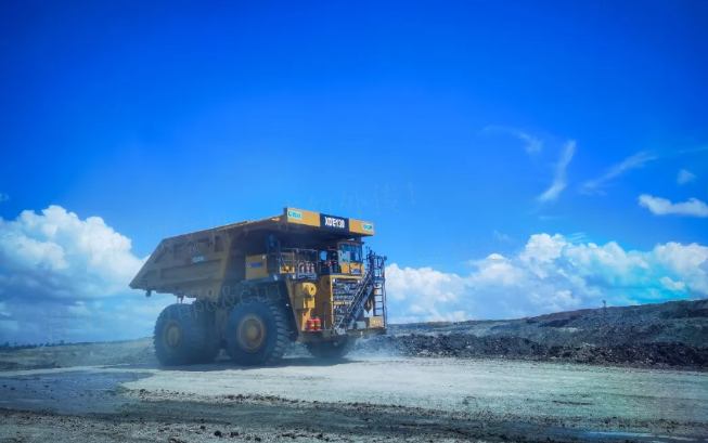 能拉能跑！徐工XDE130雙橋剛性礦車效能非凡！