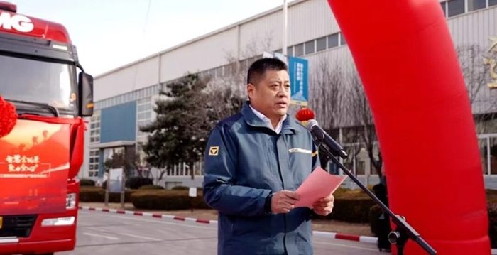 開年即沖刺！徐工高端油面產(chǎn)品火力全開！