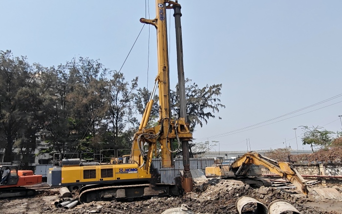 以“穩(wěn)”護(hù)航！徐工XR240I旋挖鉆機(jī)助力南亞基建項(xiàng)目